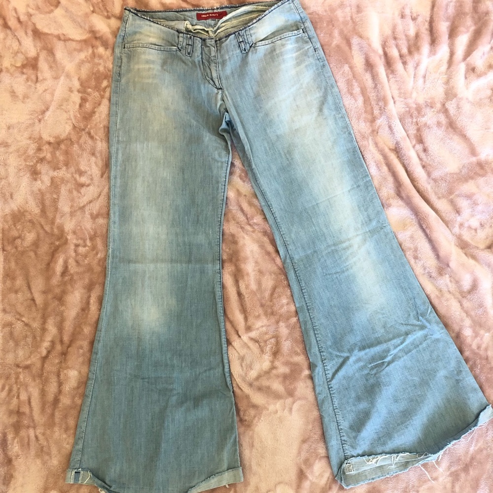 LOW RISE MISS SIXTY FLARE JEANS (Limited Edition)